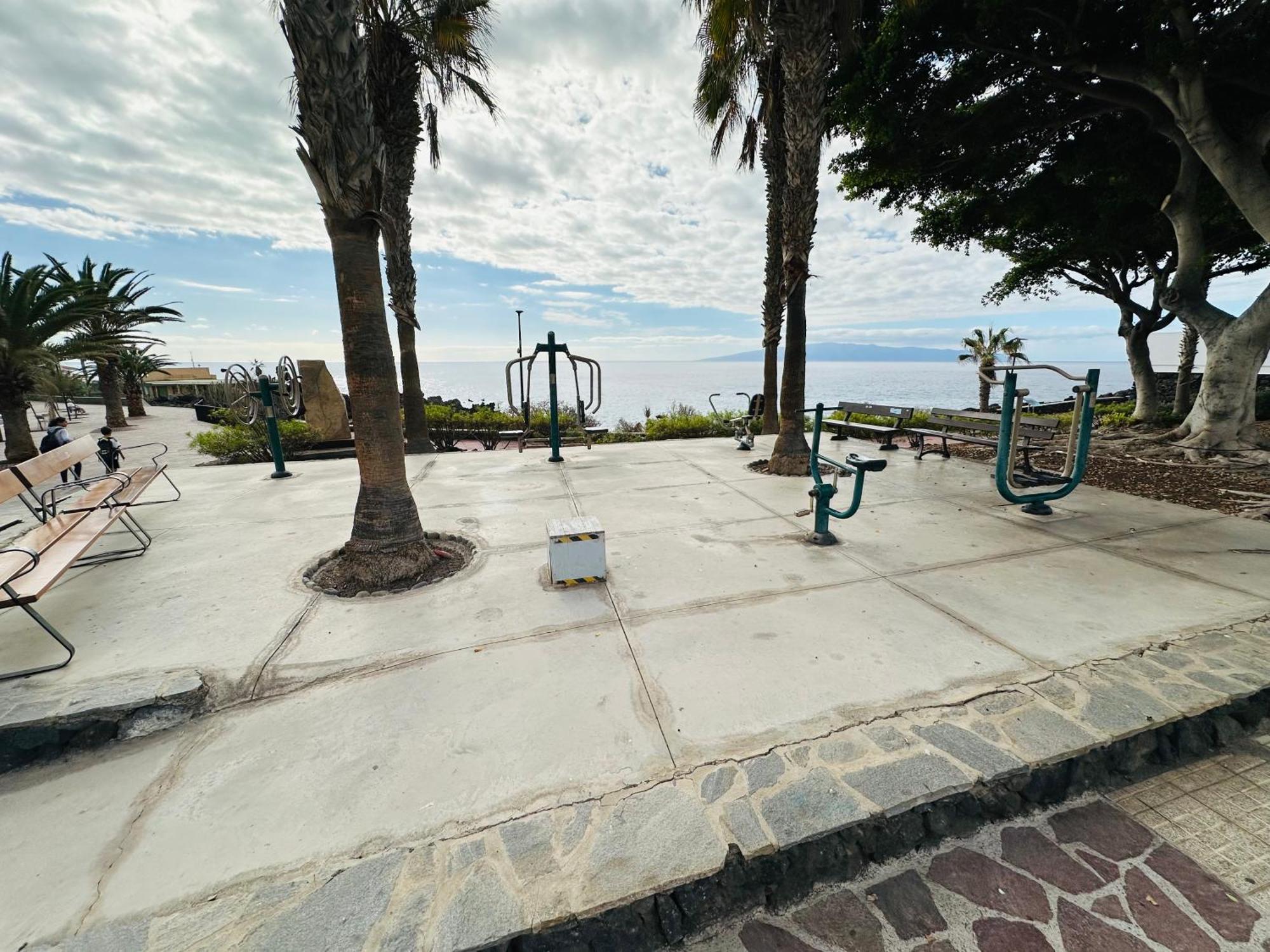 Apartamento Brisas Del Sur - Oasis Tenerife Sur Playa de San Juan  Luaran gambar