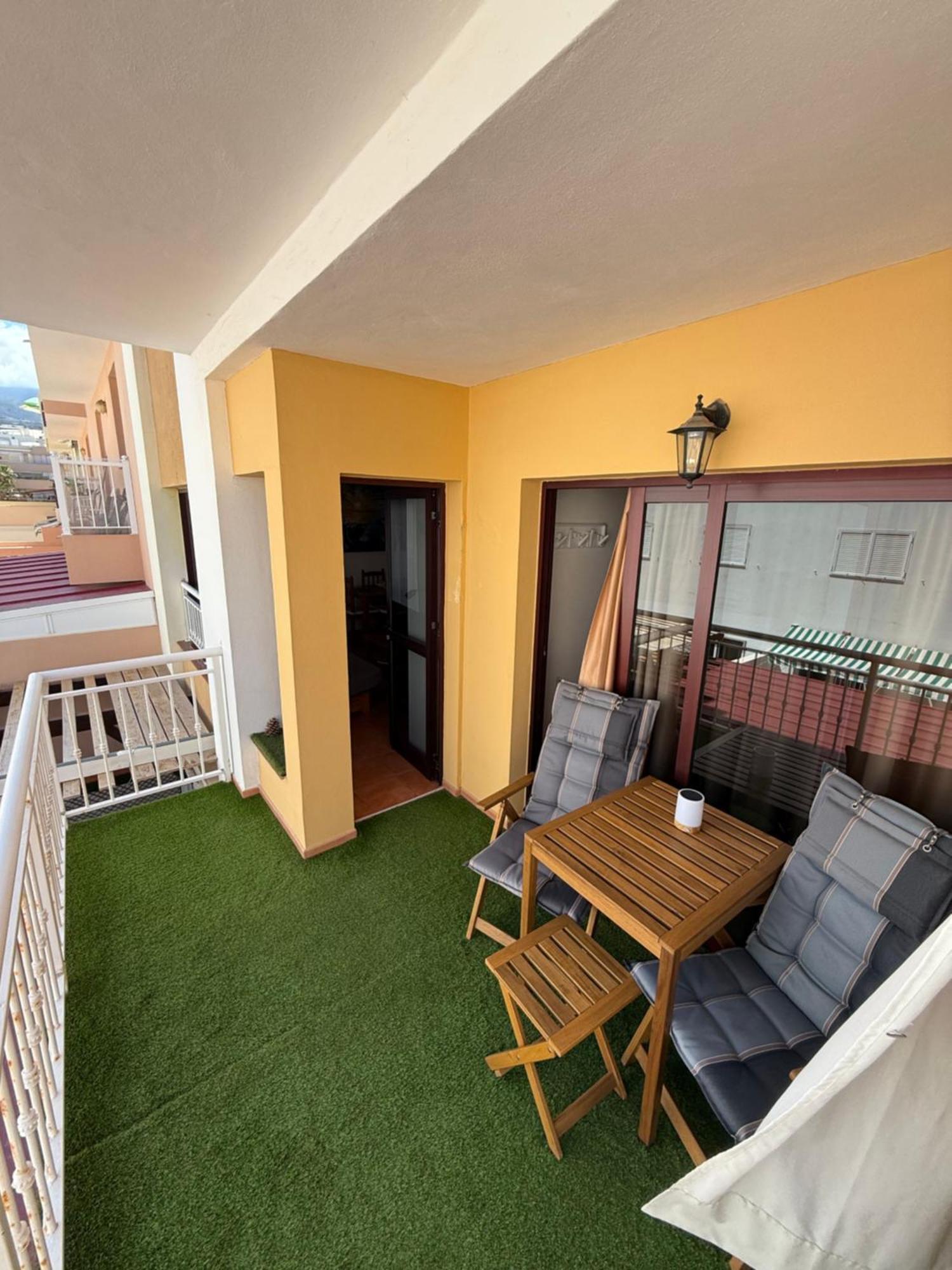 Apartamento Brisas Del Sur - Oasis Tenerife Sur Playa de San Juan  Luaran gambar